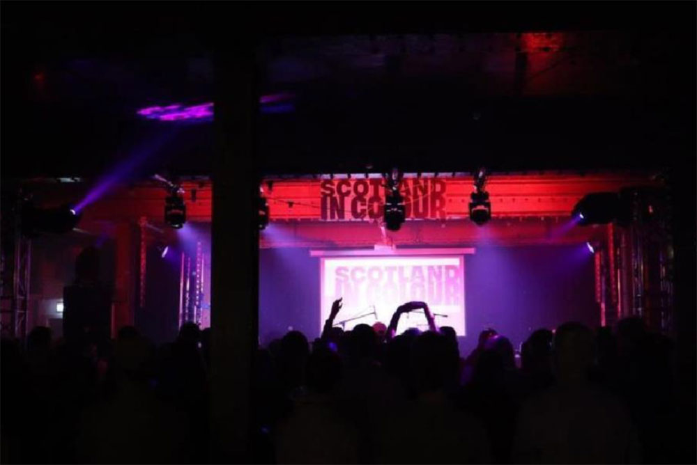 picture of a theatre stage and audience
