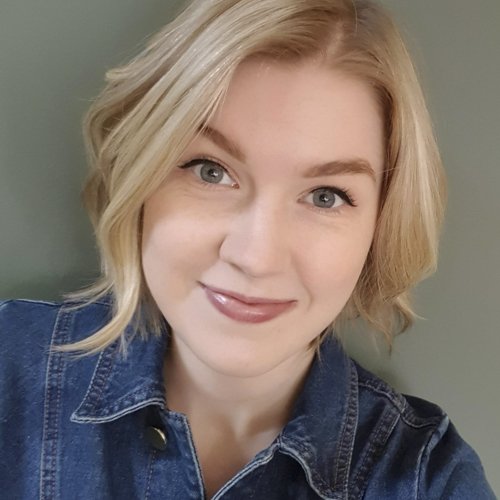Katrina eves staff member